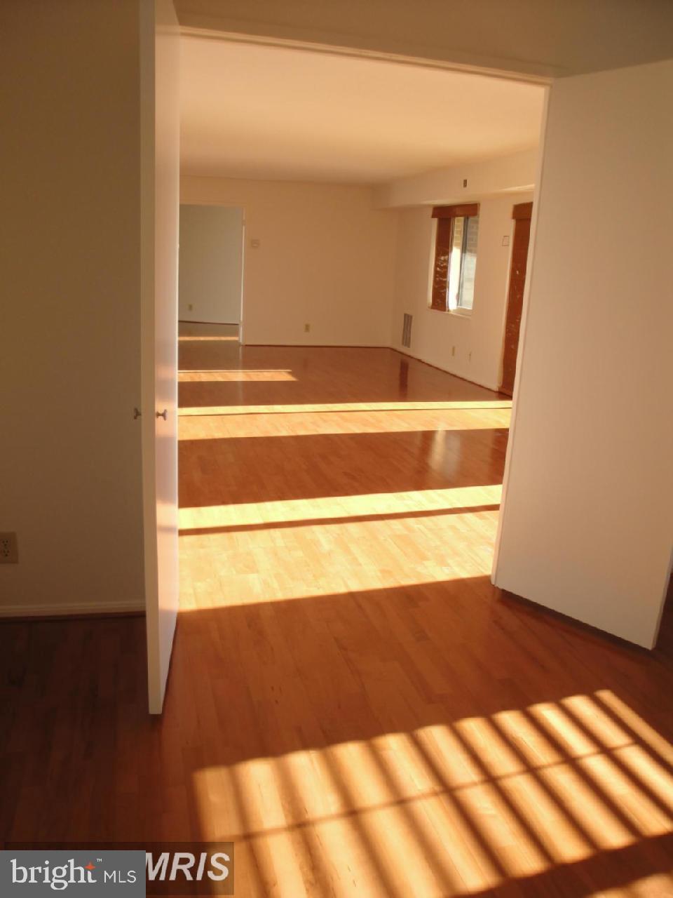 ROTONDA - Residential Lease