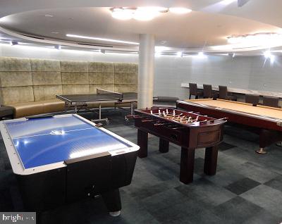 ROTONDA - Residential Lease