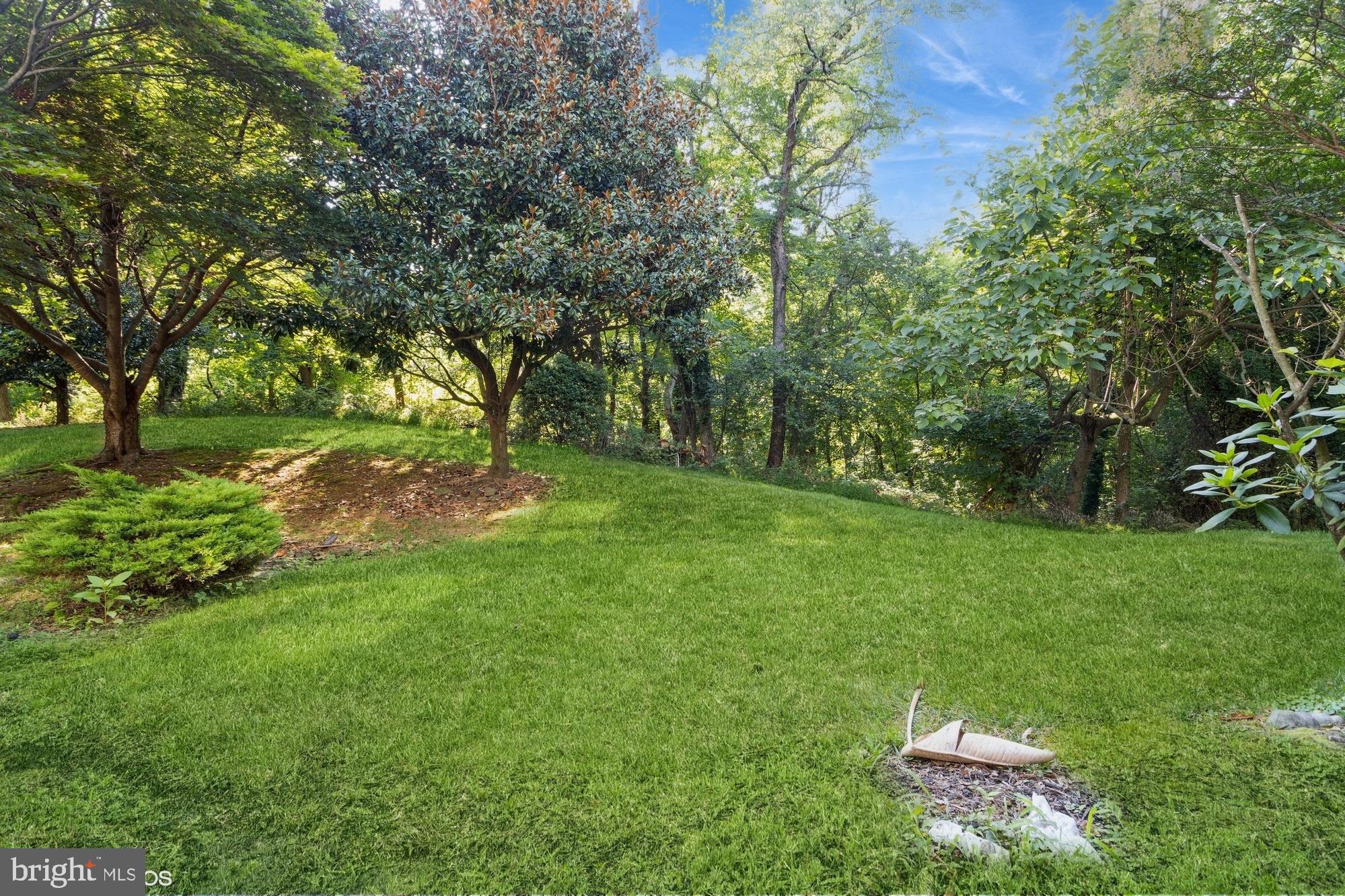 COLLEGE HILLS - Residential