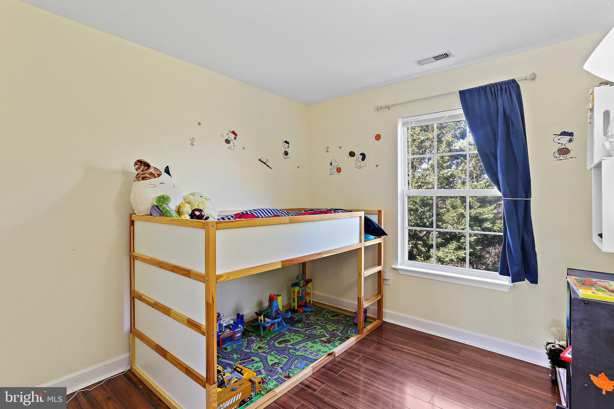 SPRING RIDGE - Residential