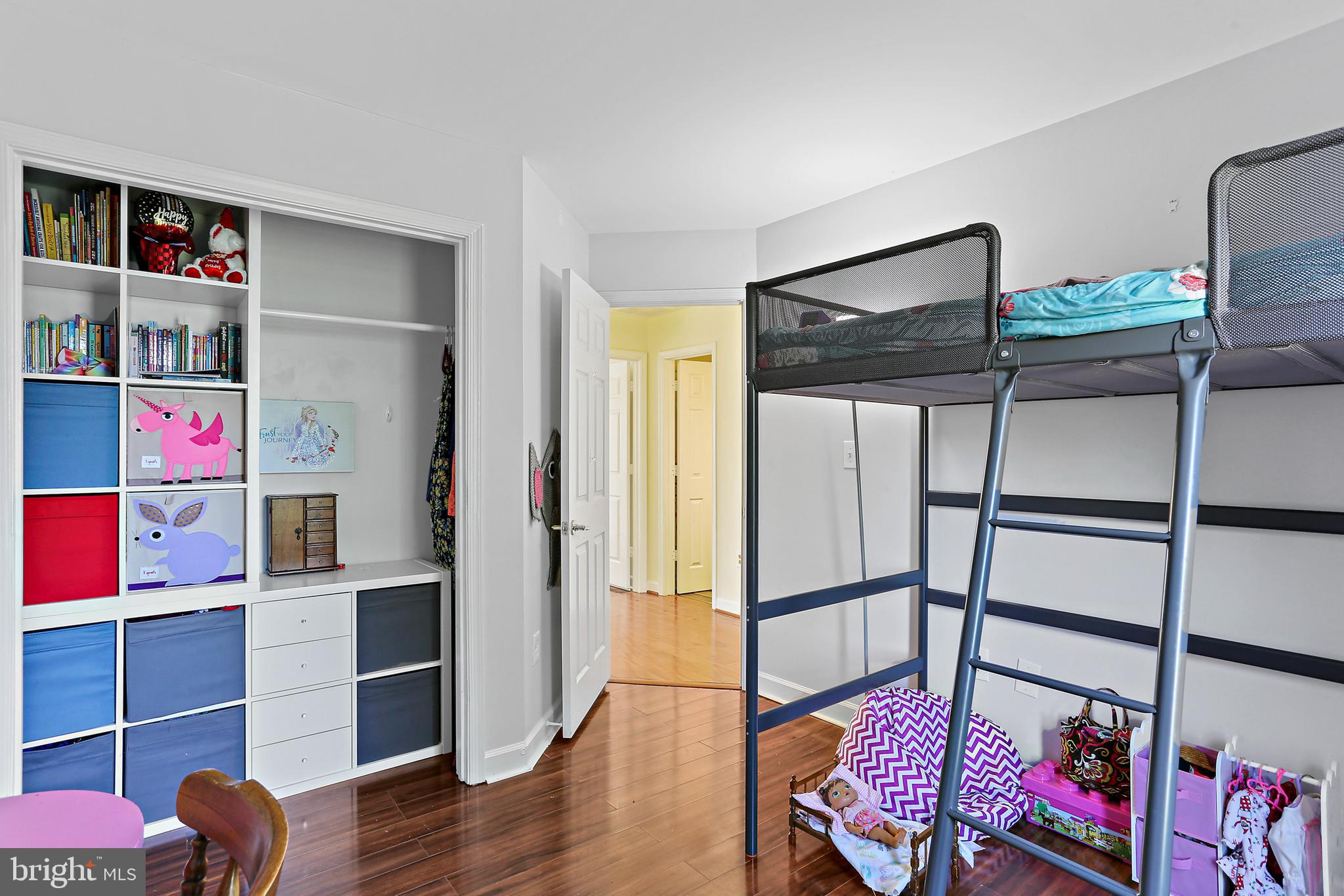 SPRING RIDGE - Residential