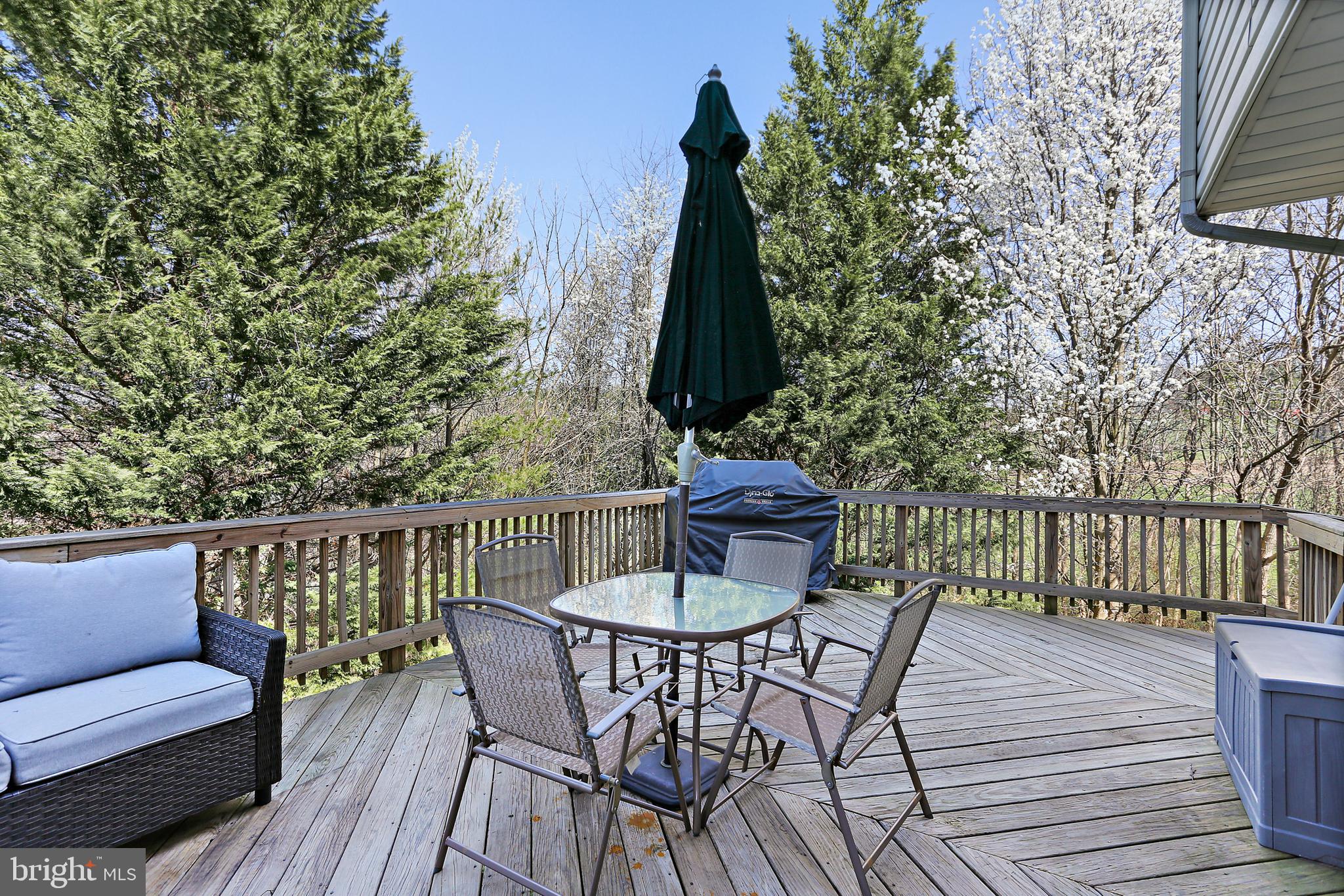 SPRING RIDGE - Residential