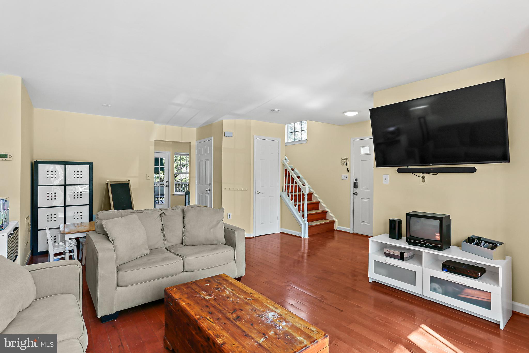 SPRING RIDGE - Residential