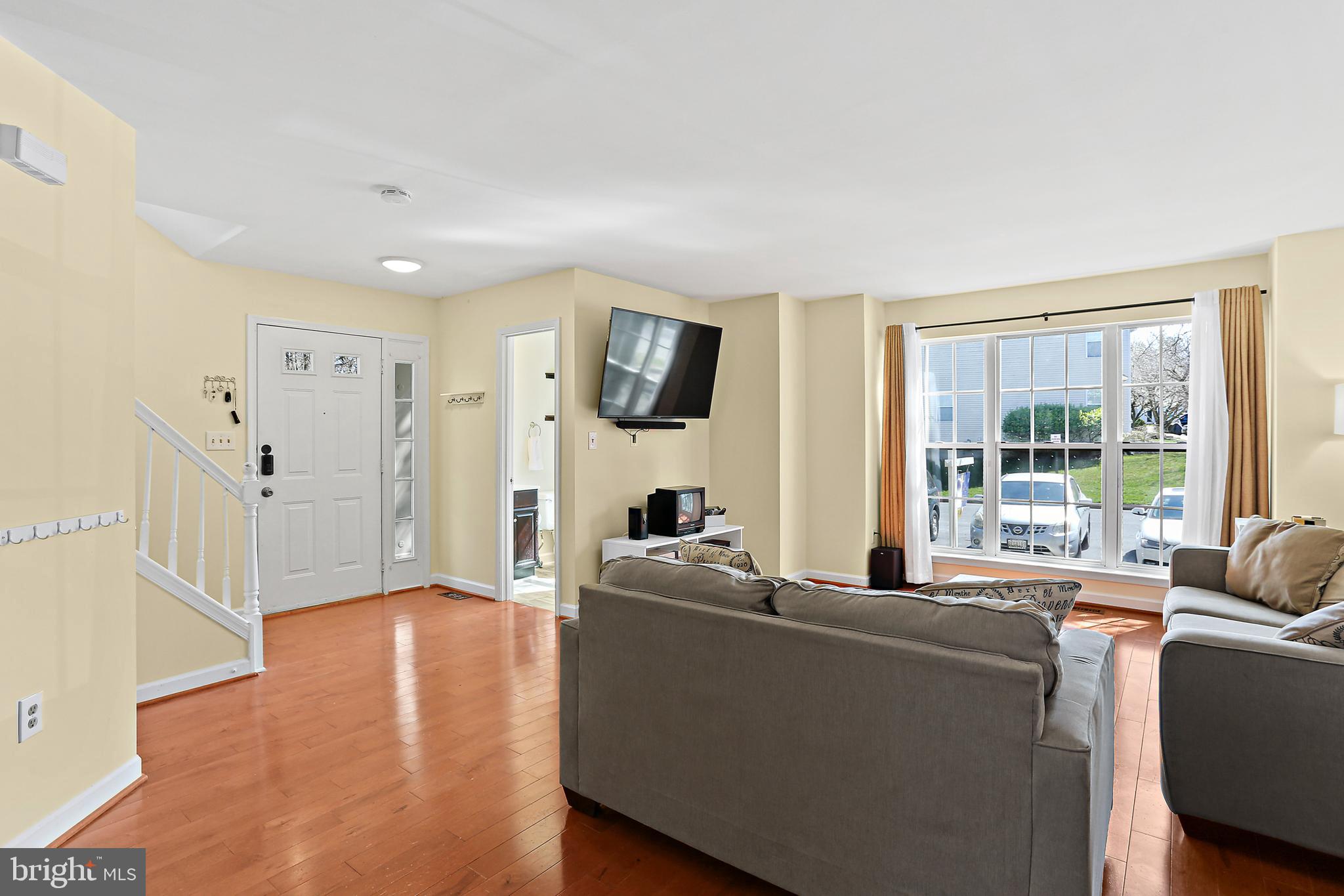 SPRING RIDGE - Residential