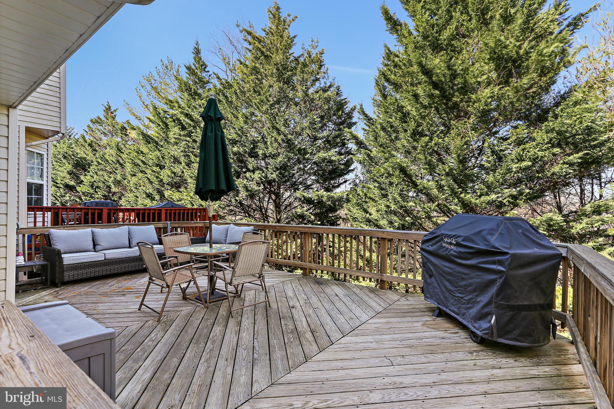 SPRING RIDGE - Residential