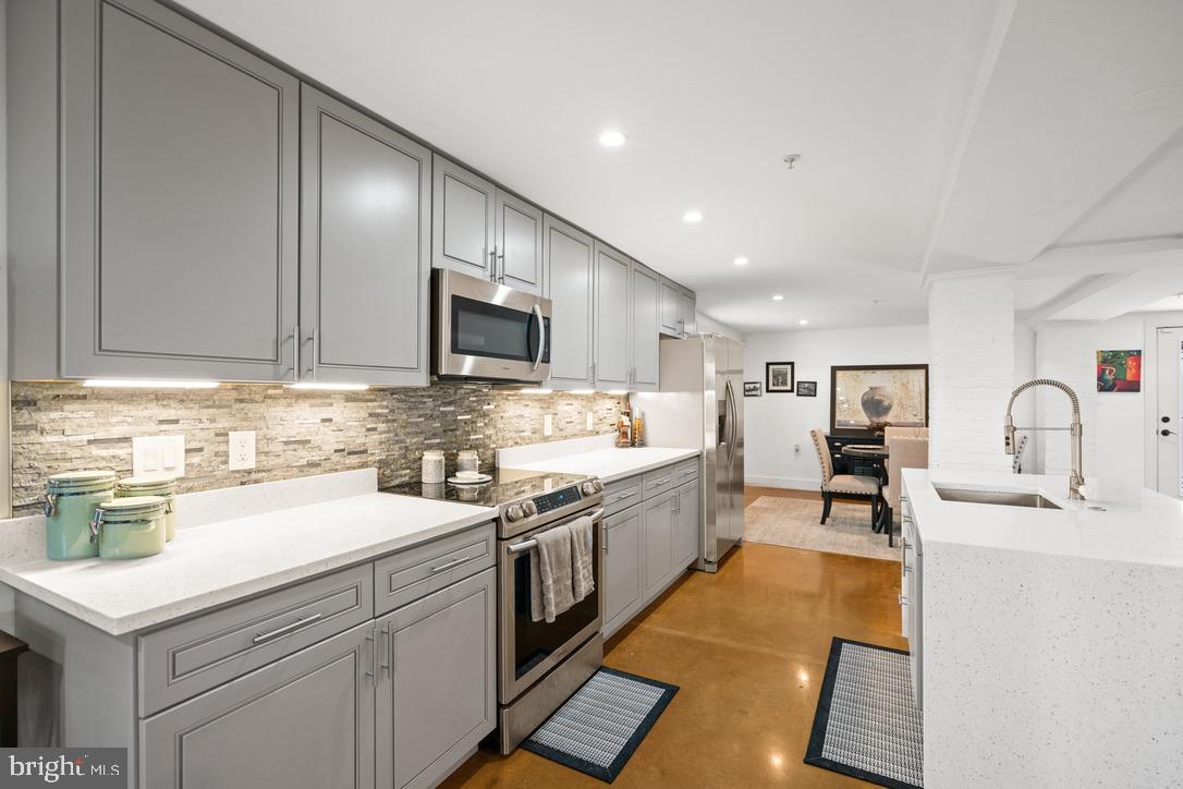 1239 SIMMS PLACE NE 5