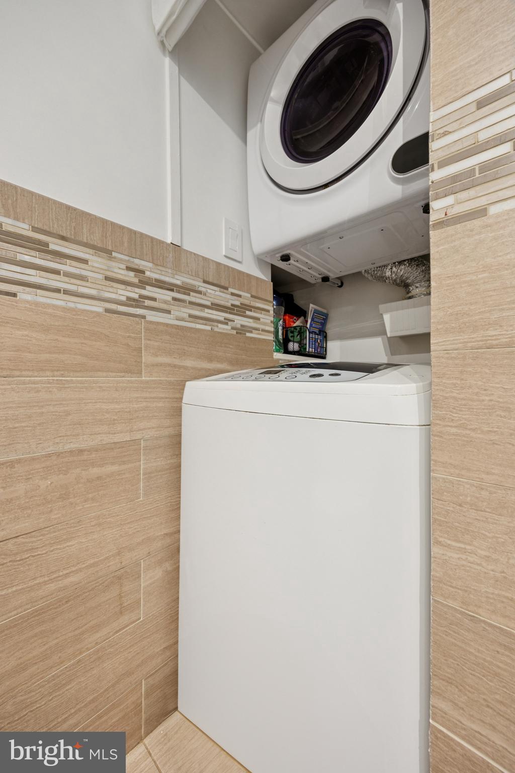 WASHINGTON SQ WEST - Residential