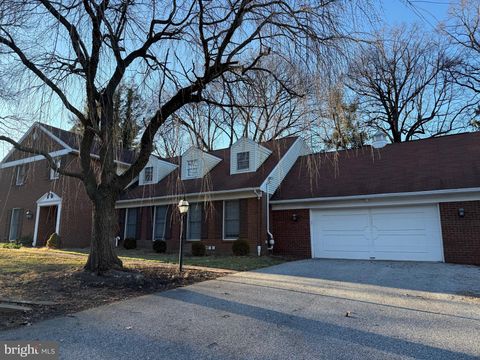 197 SCARBORO DRIVE YORK PA 17403