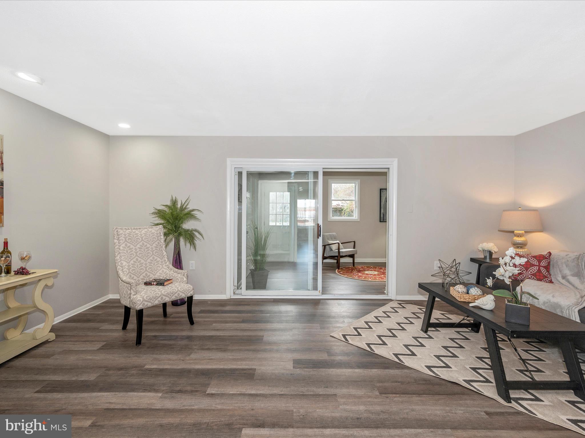 ROSEDALE - Residential