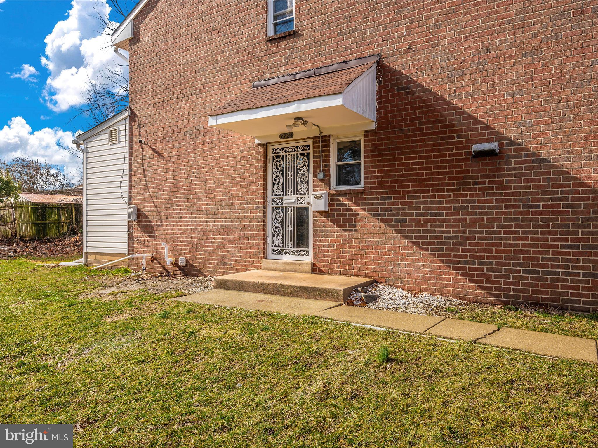 ROSEDALE - Residential