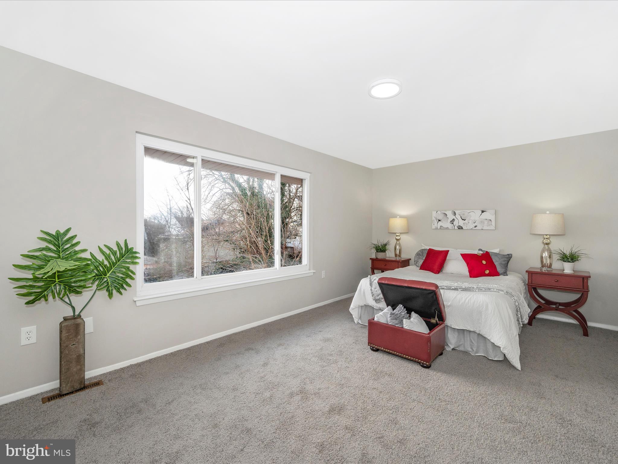 ROSEDALE - Residential