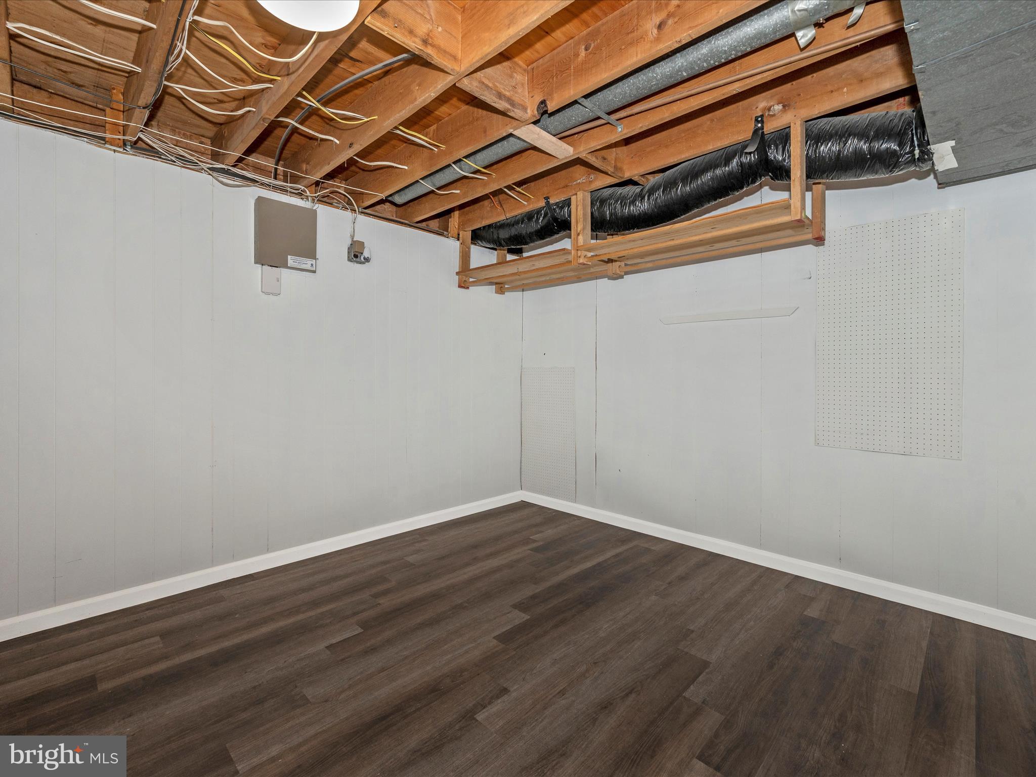 ROSEDALE - Residential