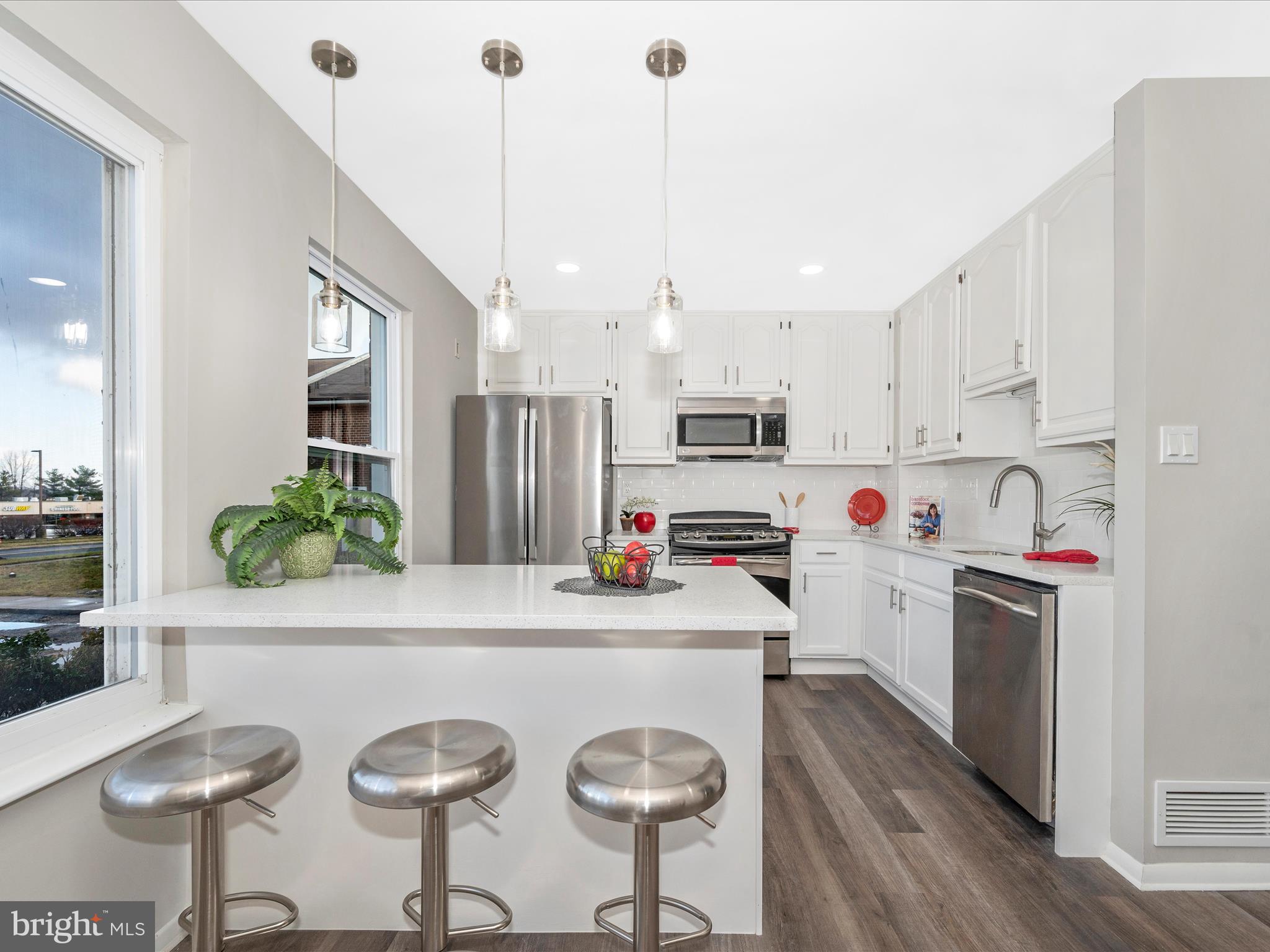 ROSEDALE - Residential