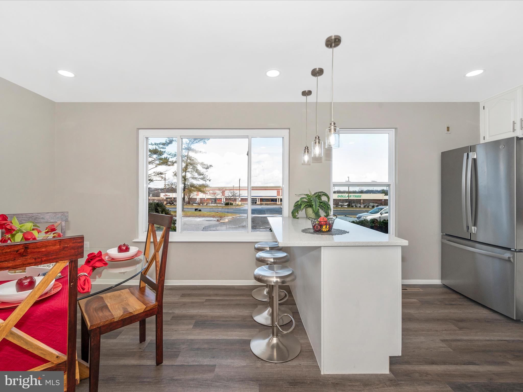 ROSEDALE - Residential