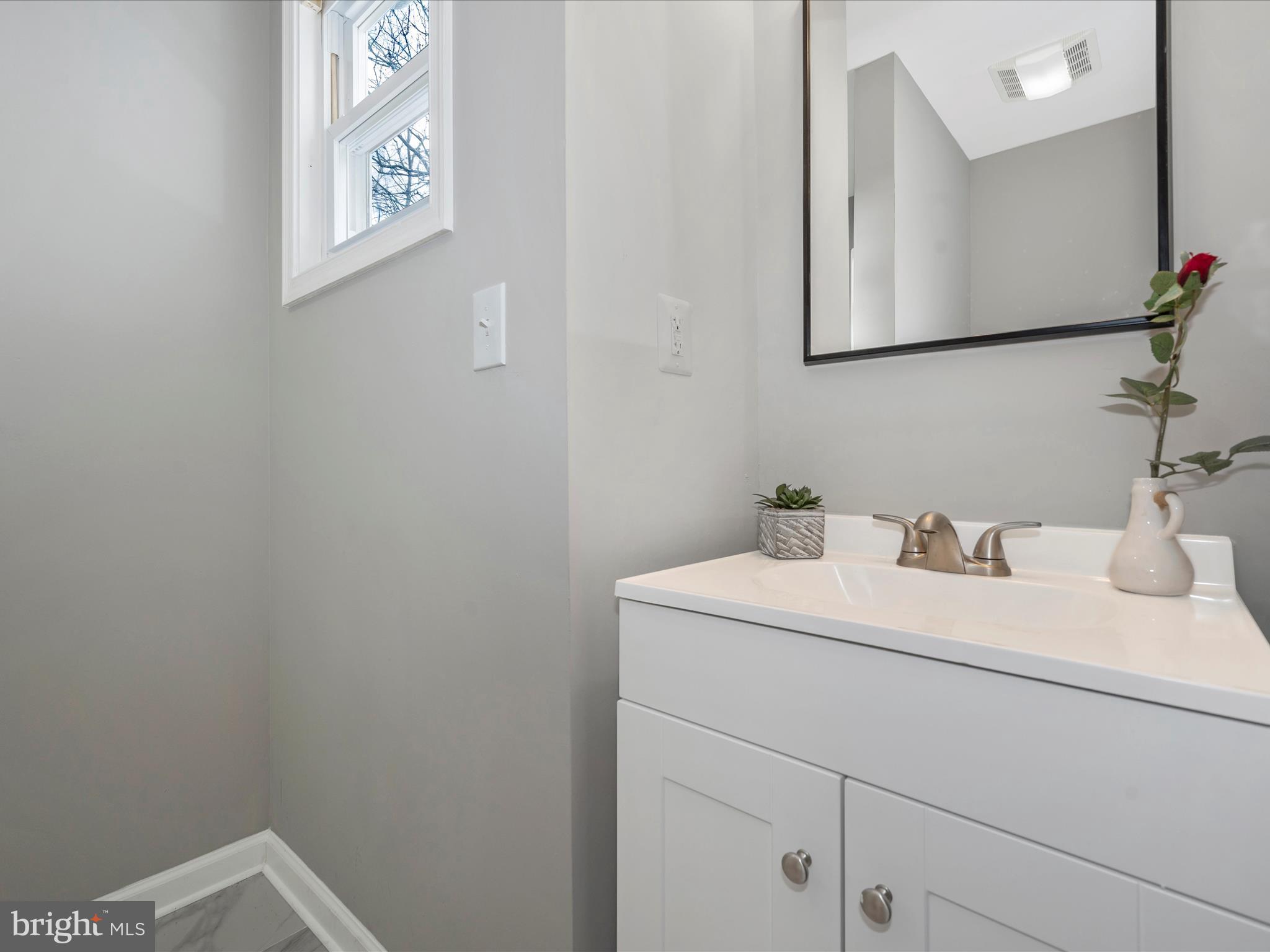 ROSEDALE - Residential