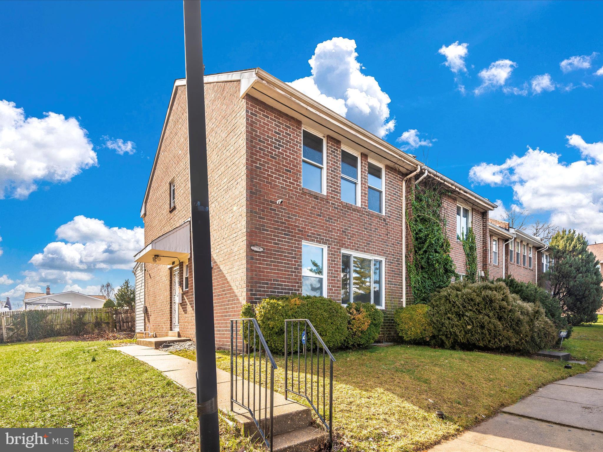 ROSEDALE - Residential