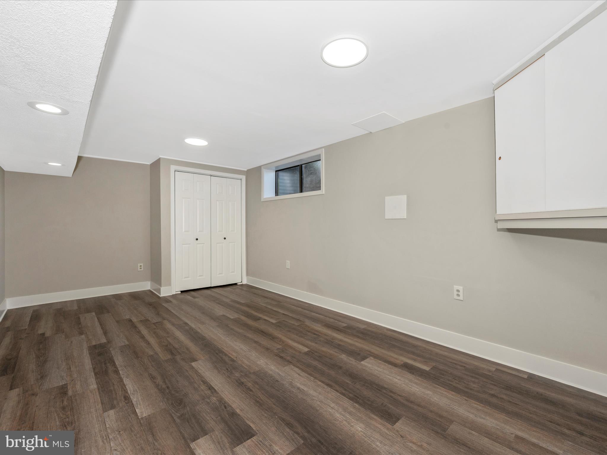 ROSEDALE - Residential