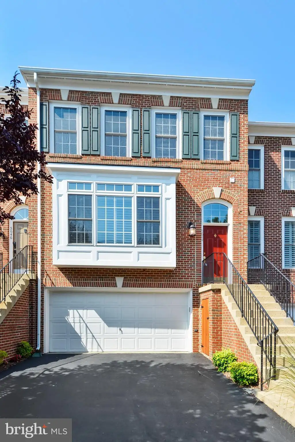 5644 Governors Pond Circle, Alexandria, VA 22310