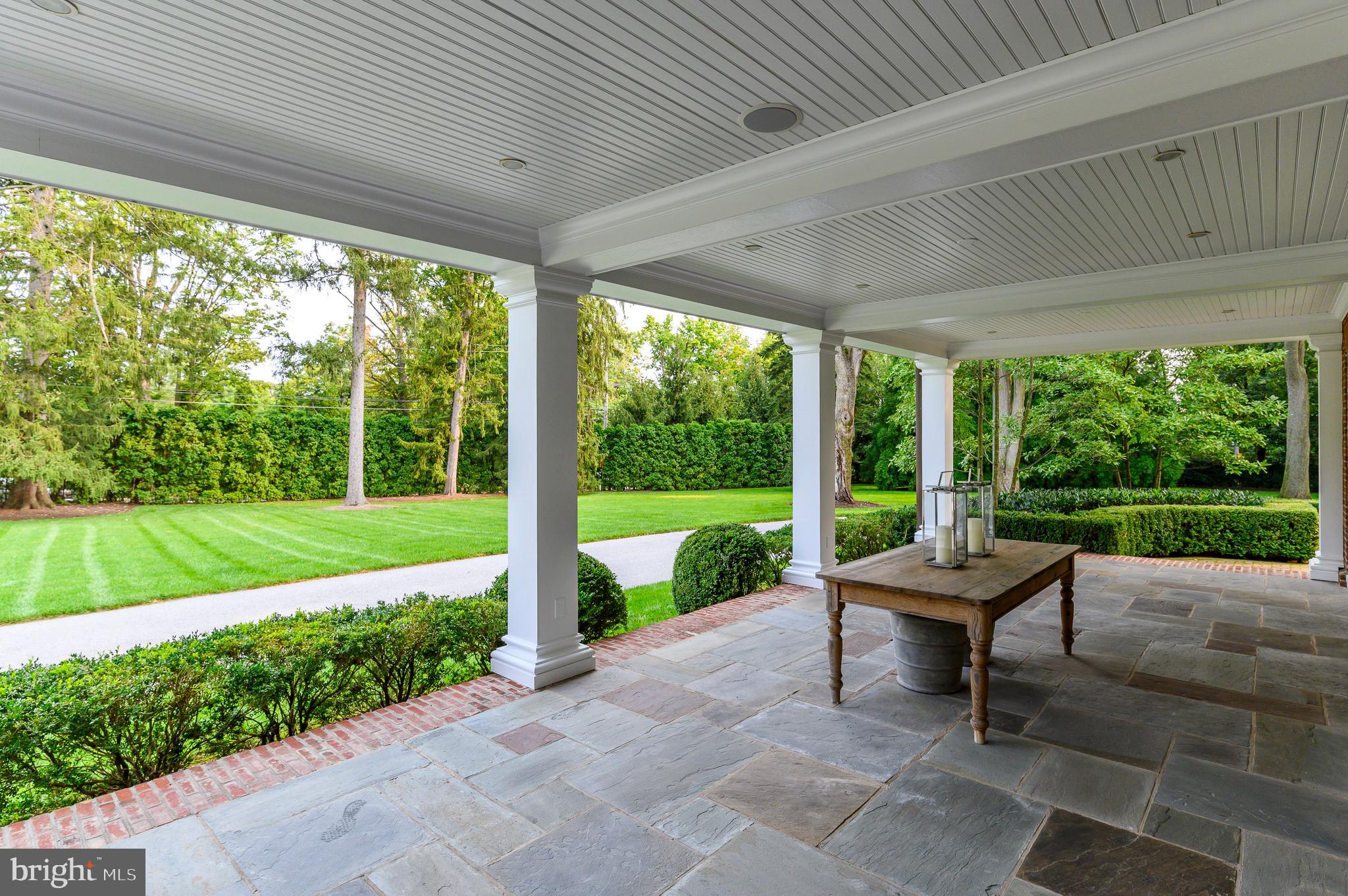 SPRING MILL ESTATE - Residential