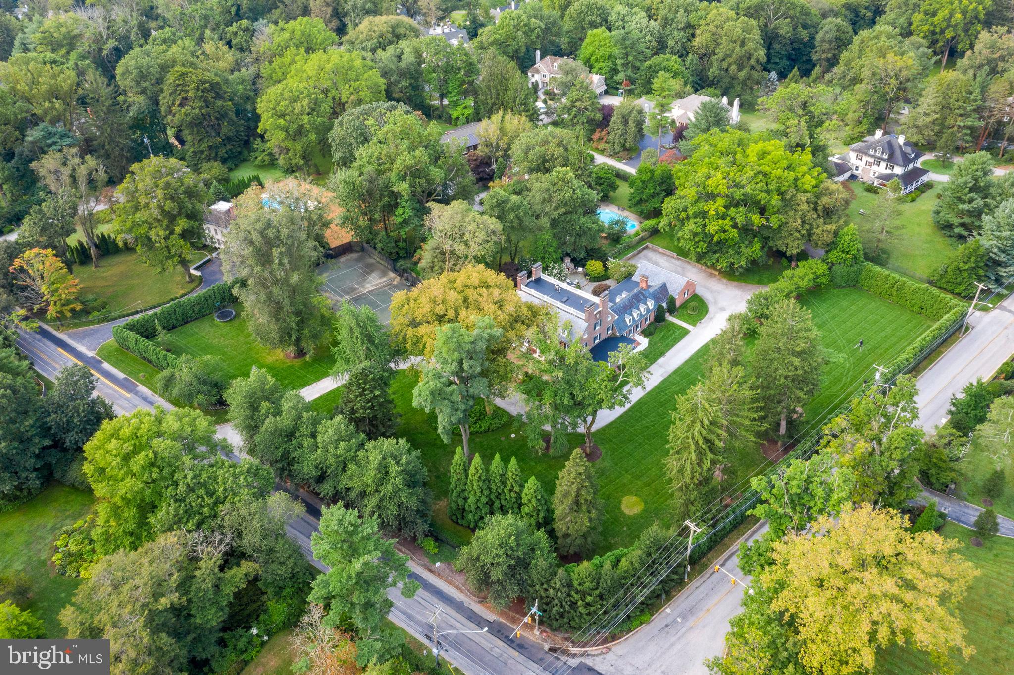 SPRING MILL ESTATE - Residential