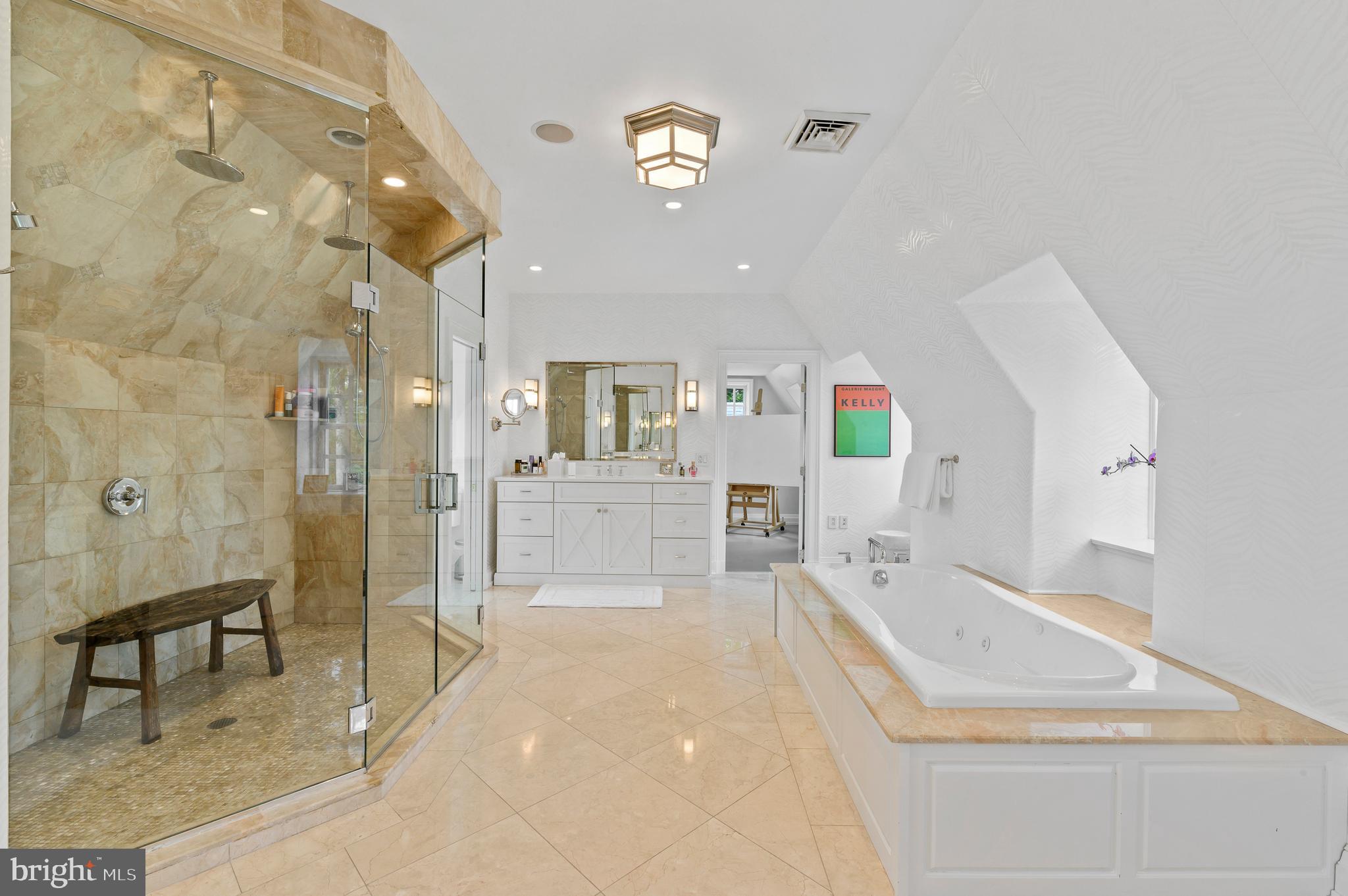 SPRING MILL ESTATE - Residential