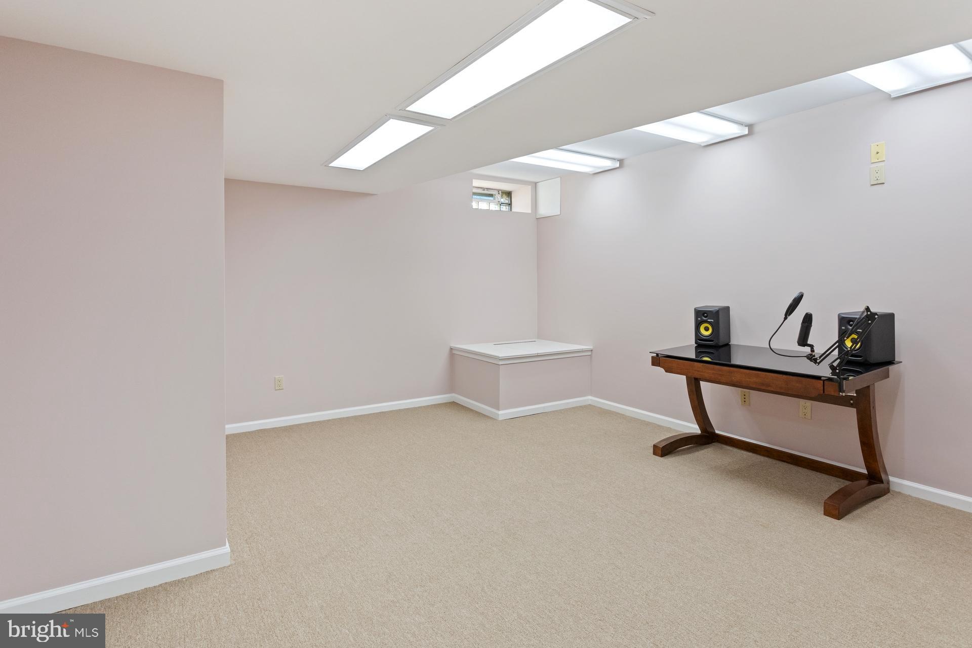 HIGHSPIRE - Residential