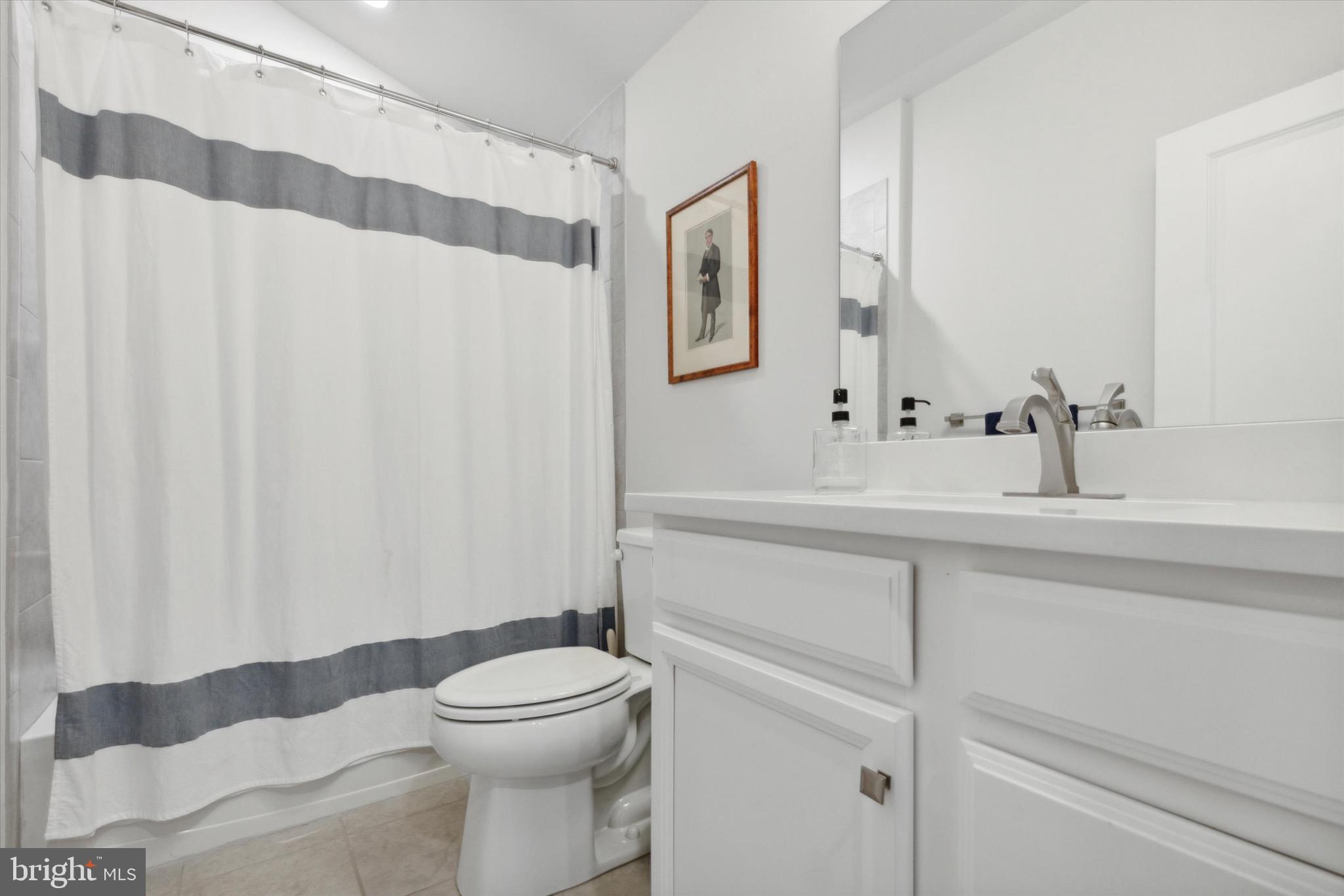 WAYNE GLEN - Residential