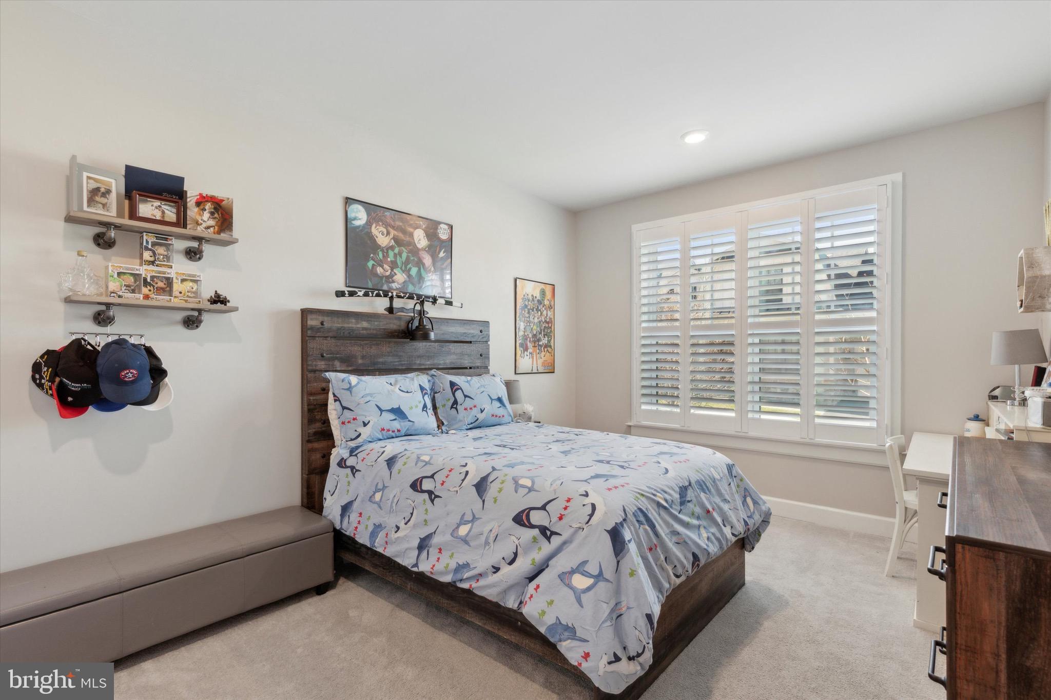 WAYNE GLEN - Residential