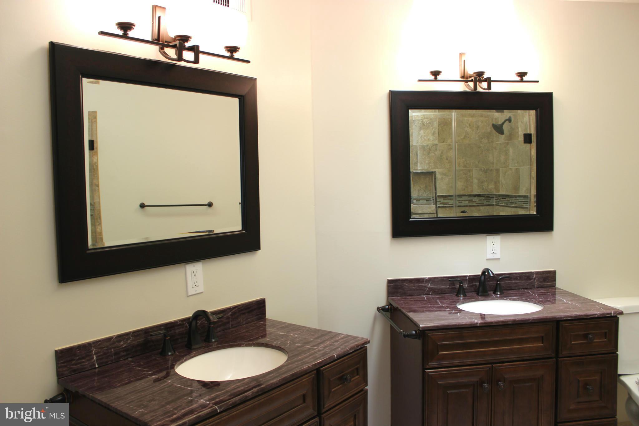 KINGSTOWNE - Residential Lease