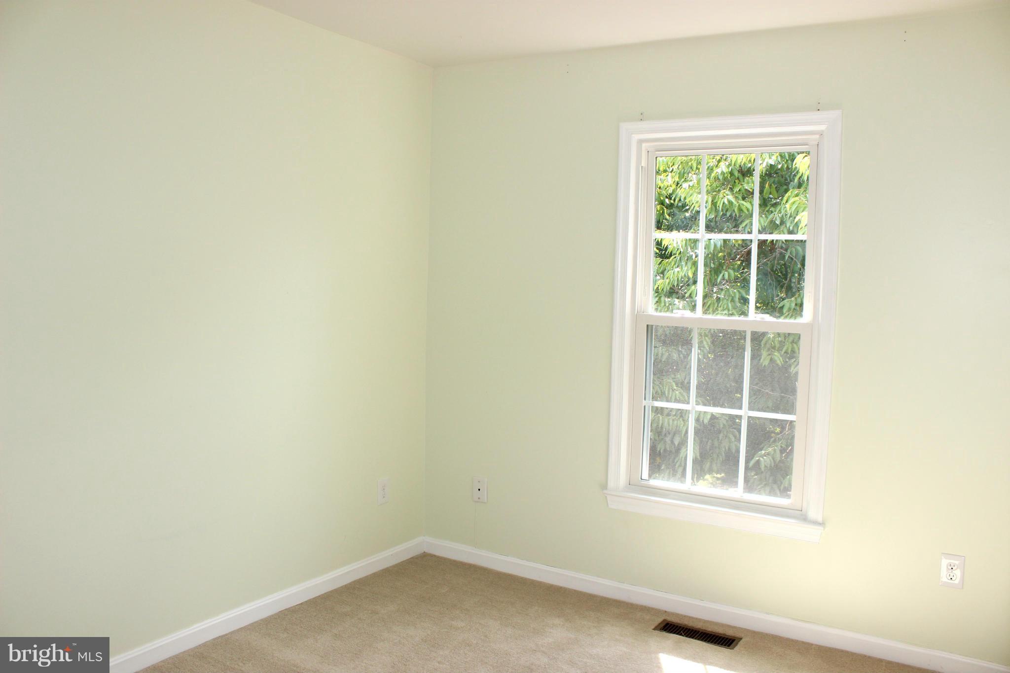 KINGSTOWNE - Residential Lease