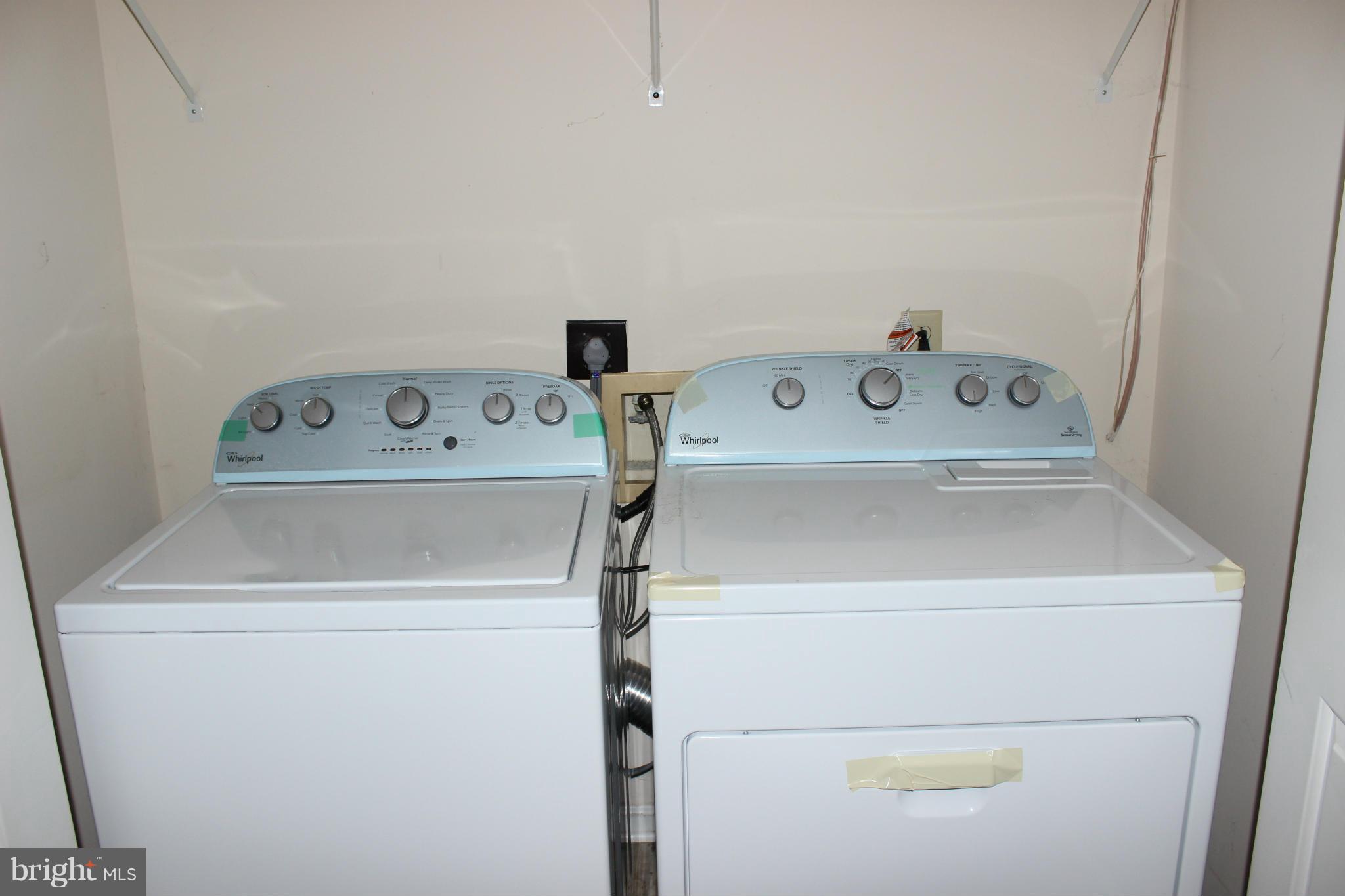 KINGSTOWNE - Residential Lease