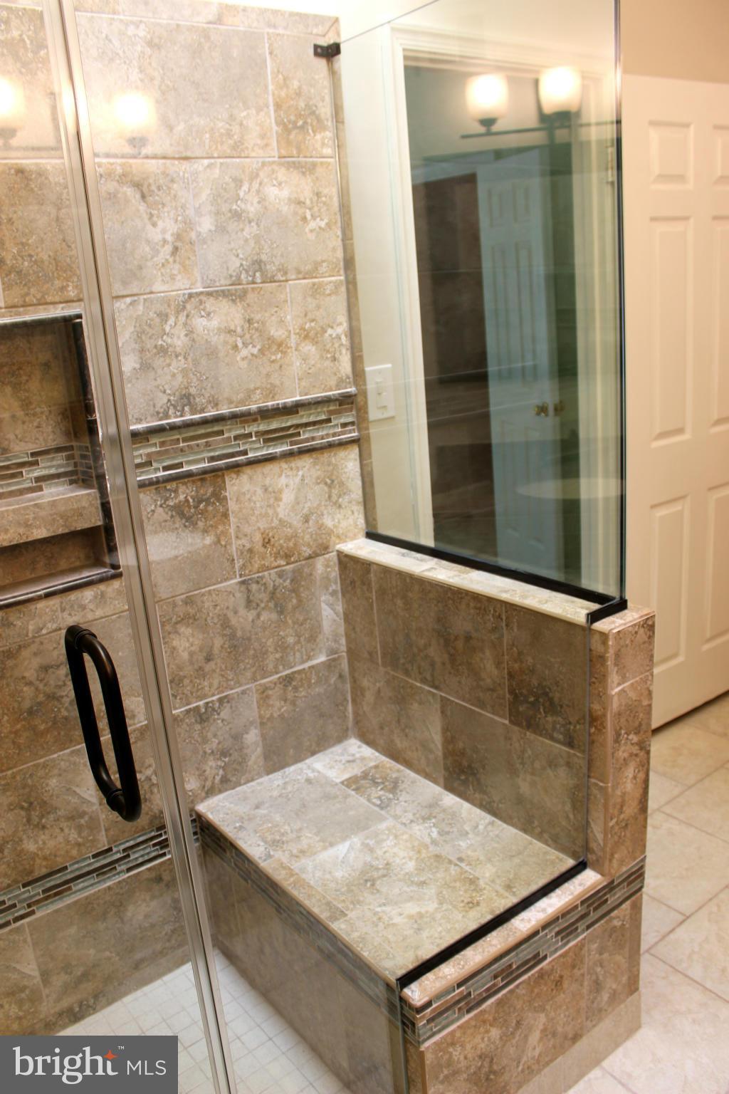 KINGSTOWNE - Residential Lease