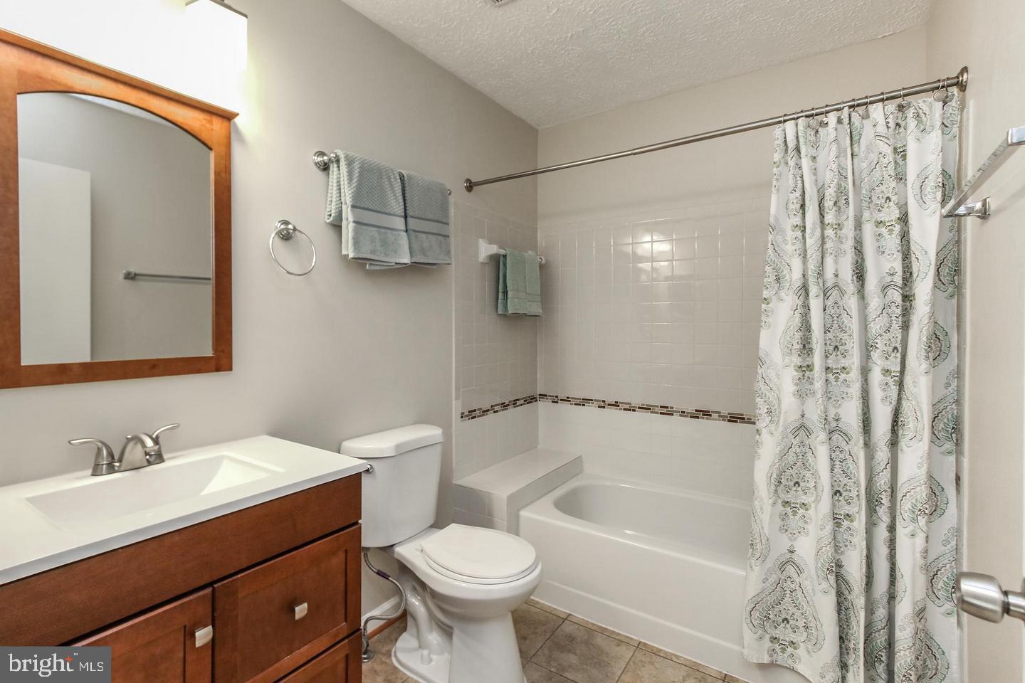 FAIR HILL FARM - Residential Lease