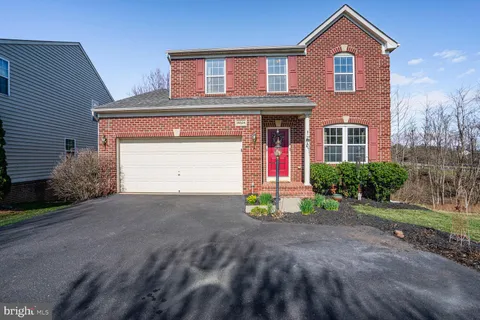 14824 Keavy Ridge Court, Haymarket, VA MLS: VAPW2089930