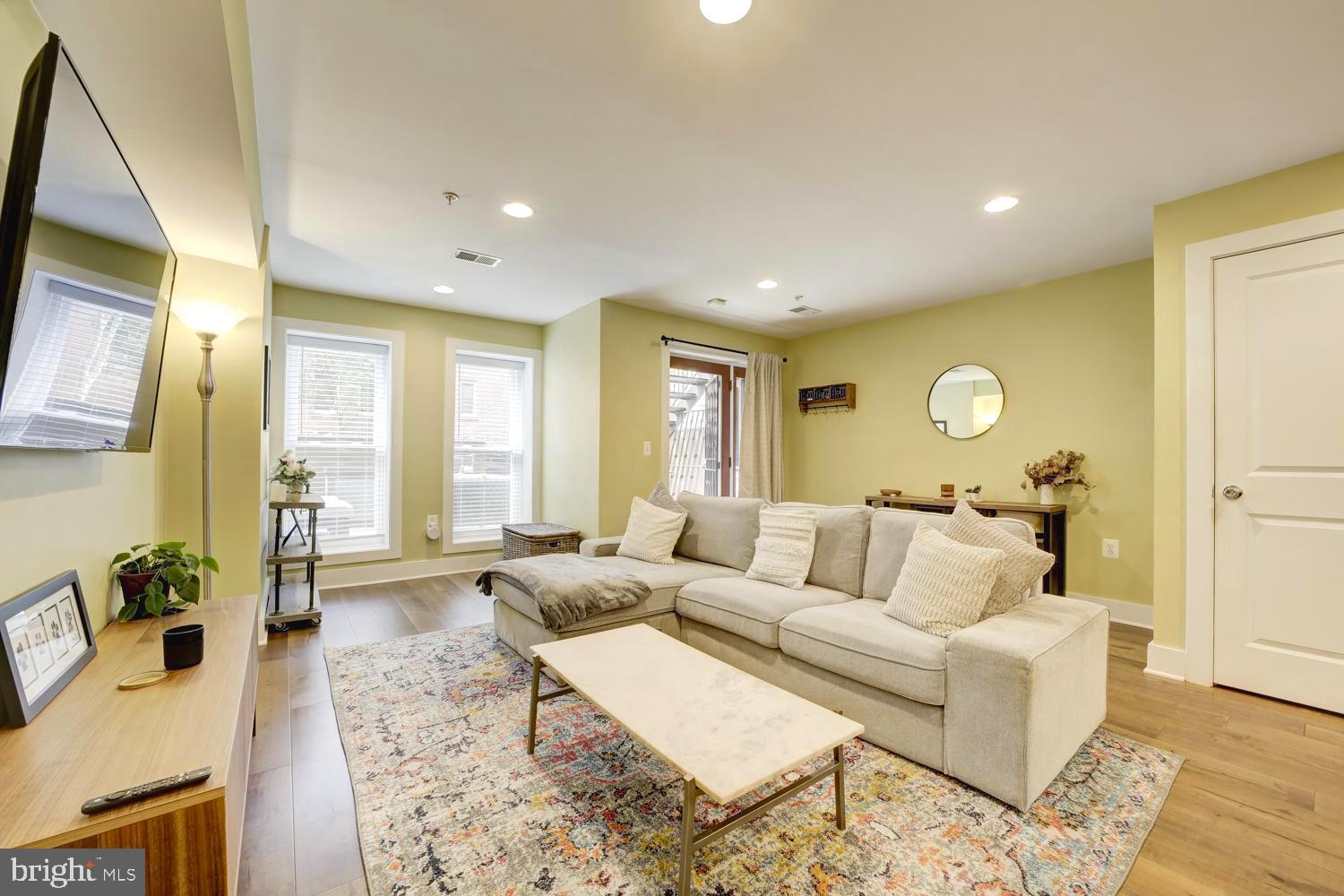 2505 17TH STREET NW 1