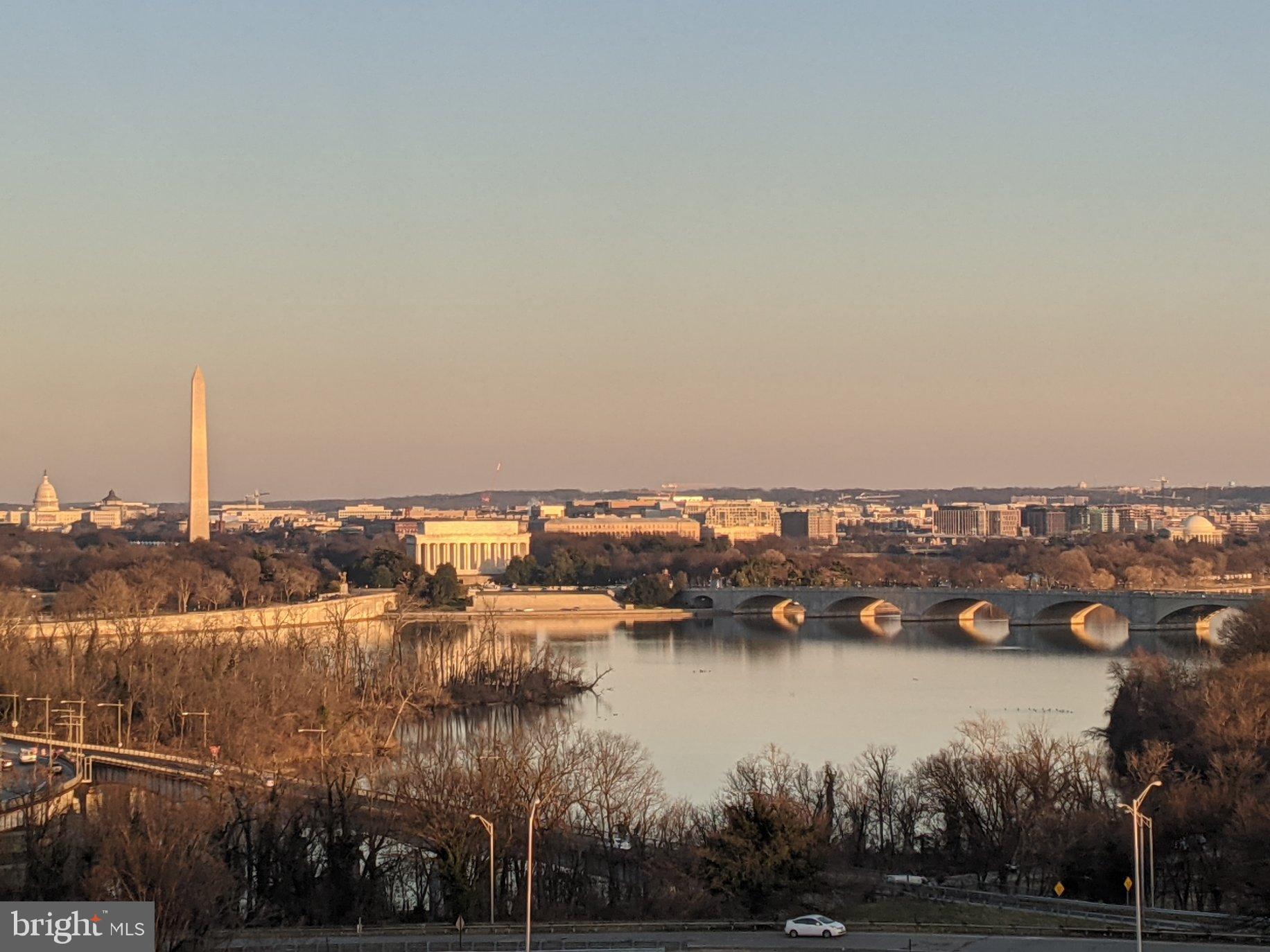 RIVER PLACE - Residential