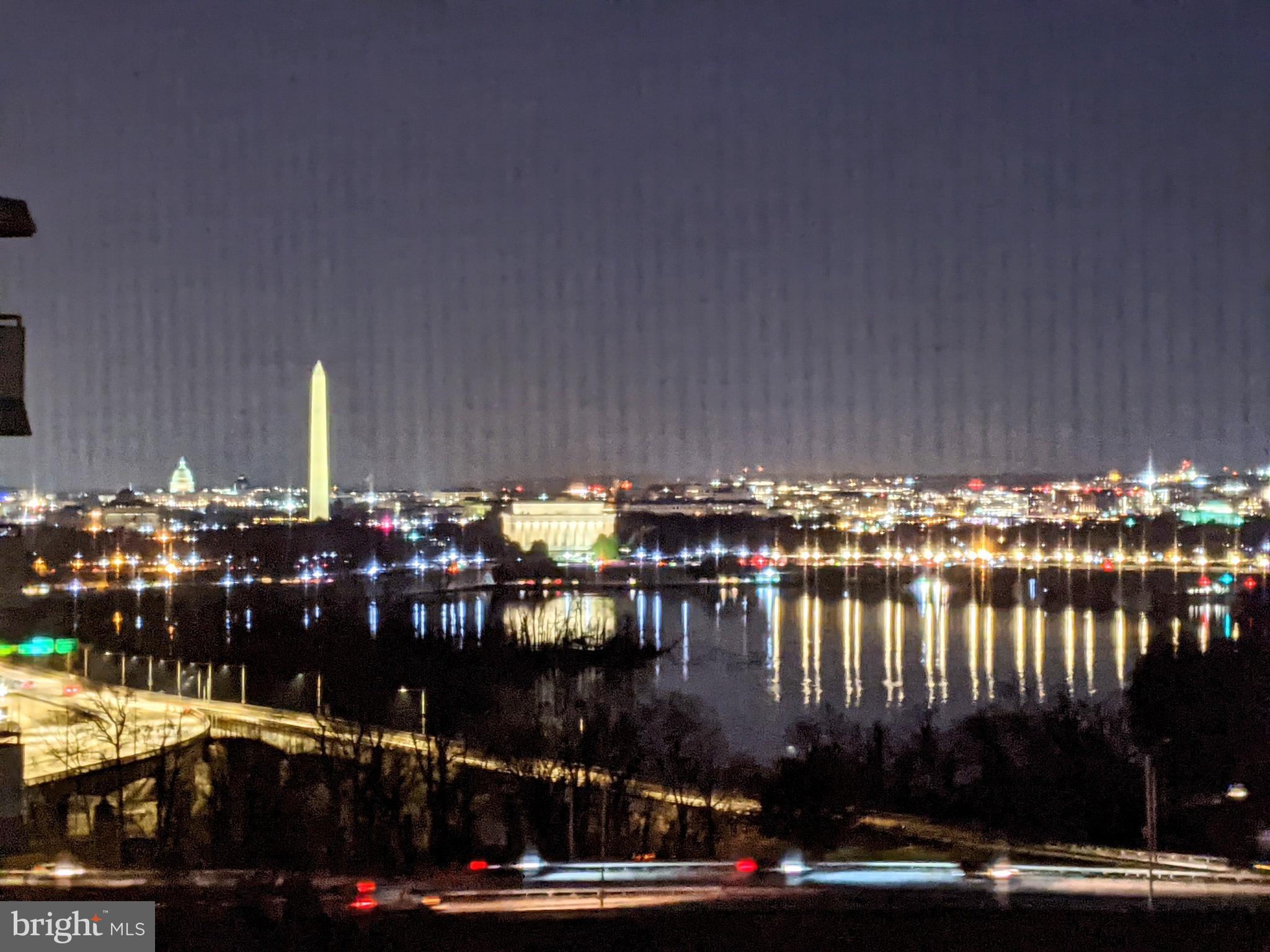 RIVER PLACE - Residential