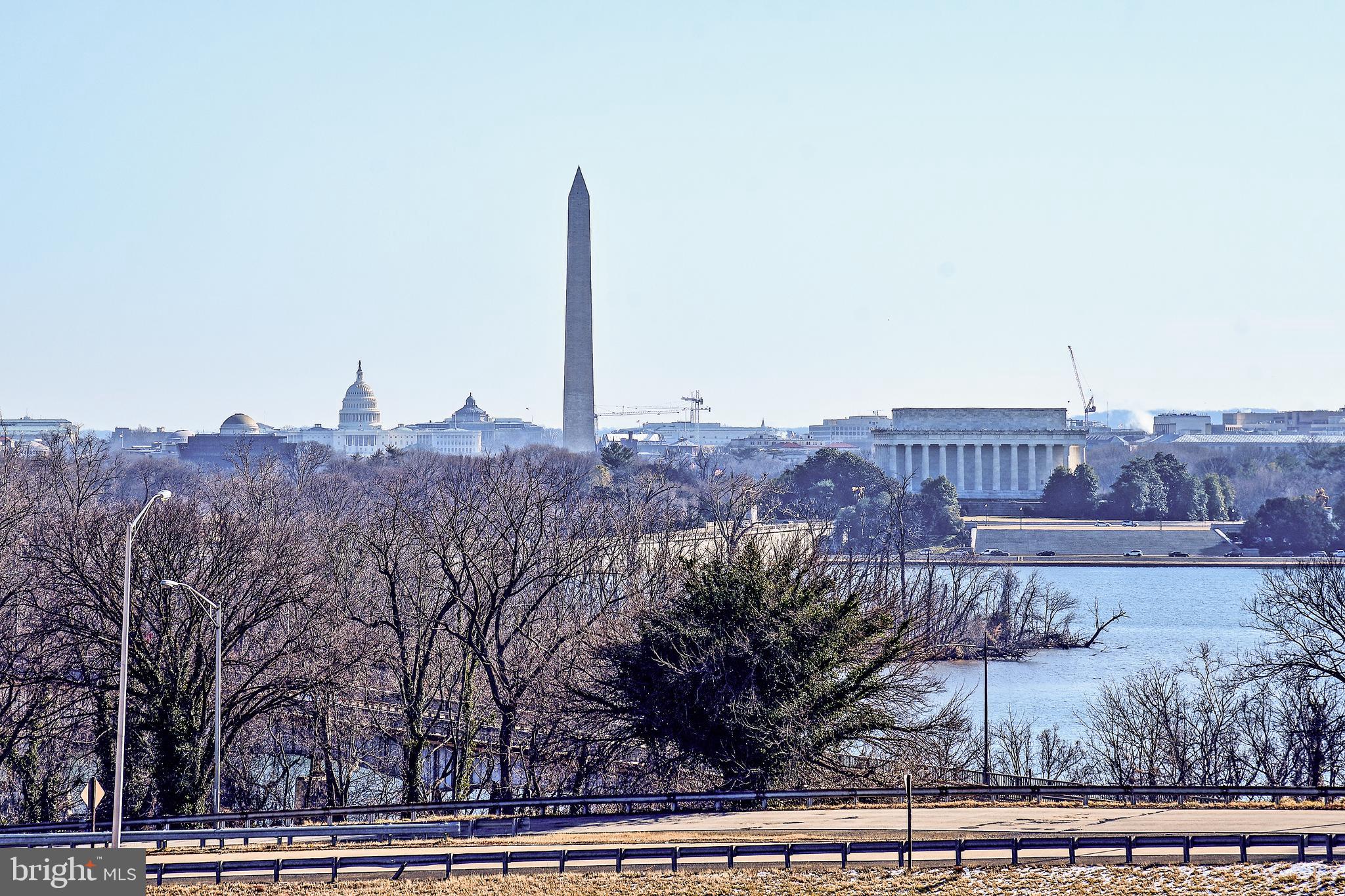 RIVER PLACE - Residential