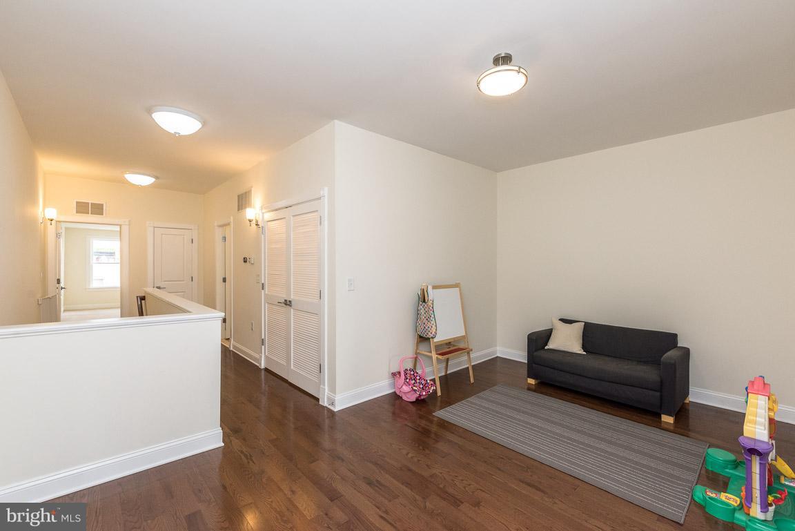 RESERVOIR HILL HISTORIC DISTRICT - Residential