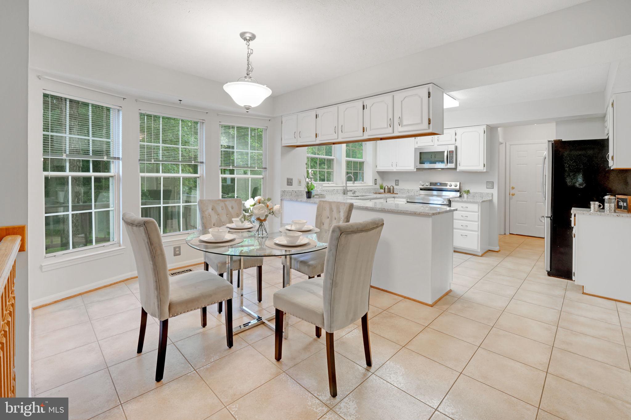 CONFEDERATE RIDGE - Residential