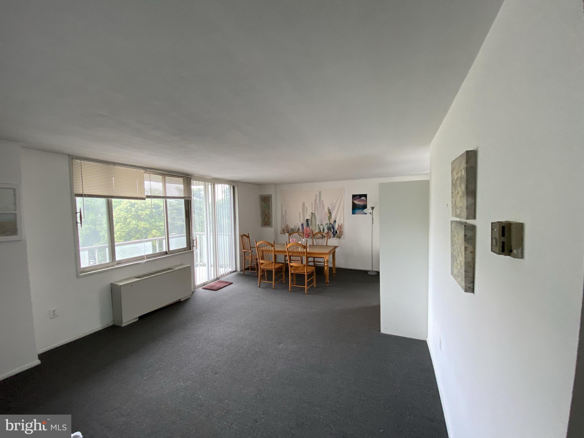 UNIVERSITY ONE CONDOMINIUMS - Residential