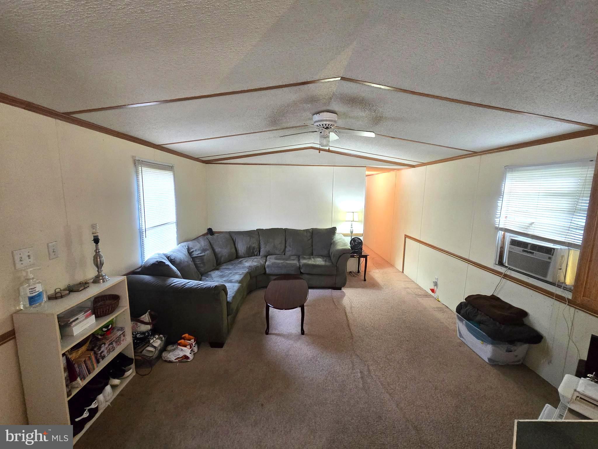 25701 S PARKWAY ROAD 43739
