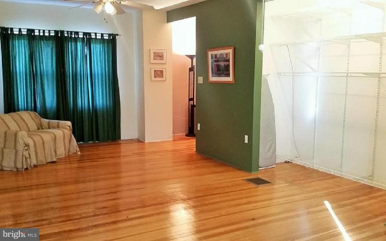 BROOKLYN - Residential