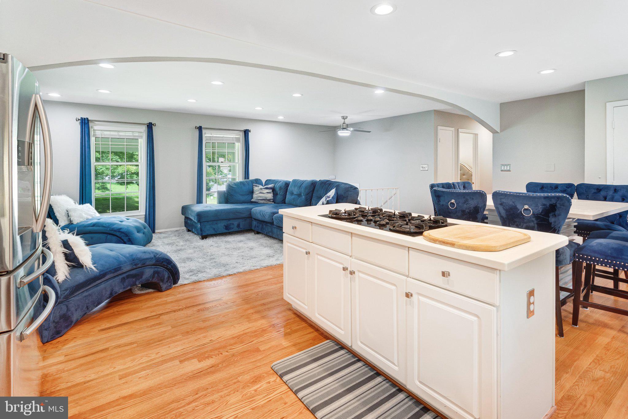 12304 CEDARWOOD COURT