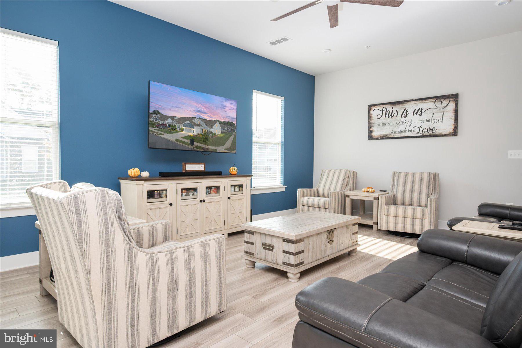 FOUR SEASONS AT KENT ISLAND - Residential