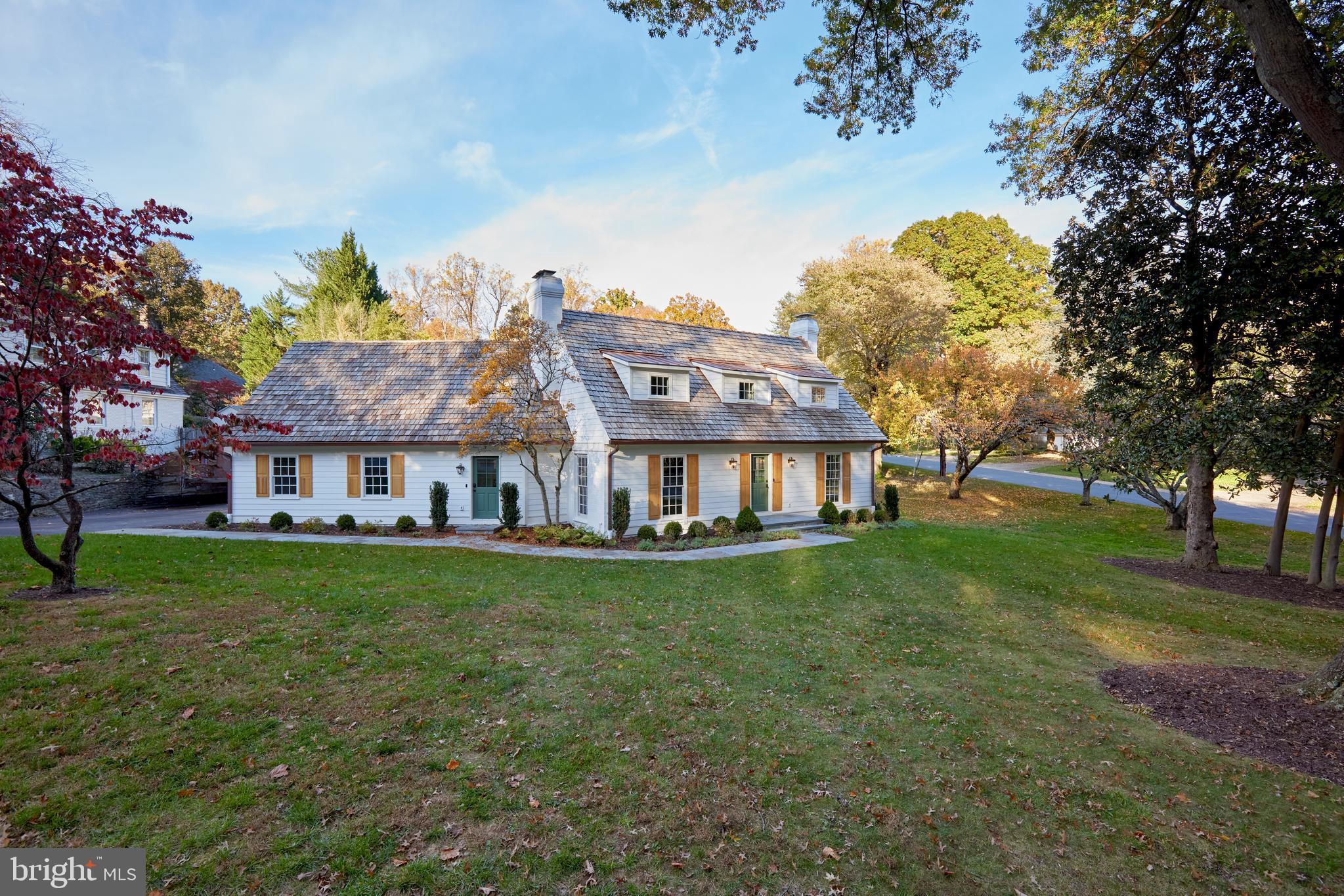 BRADLEY HILLS GROVE - Residential