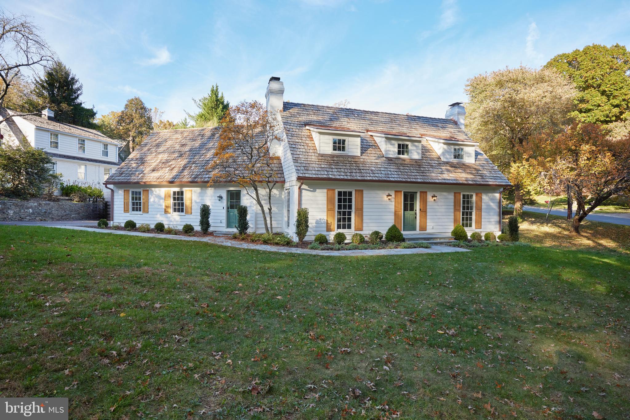 BRADLEY HILLS GROVE - Residential