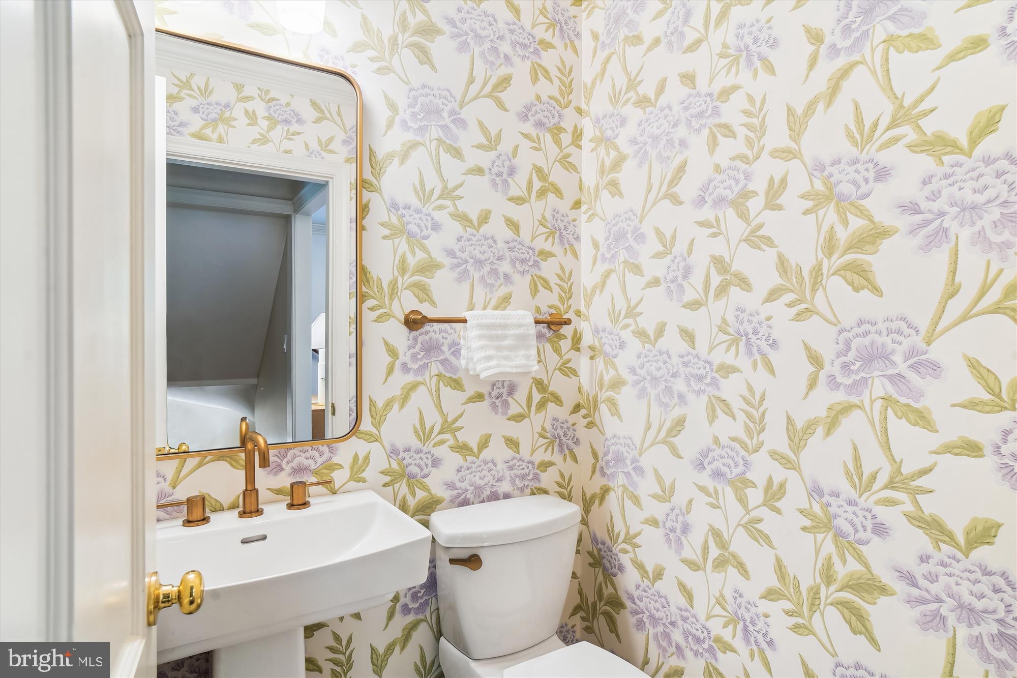 BRADLEY HILLS GROVE - Residential