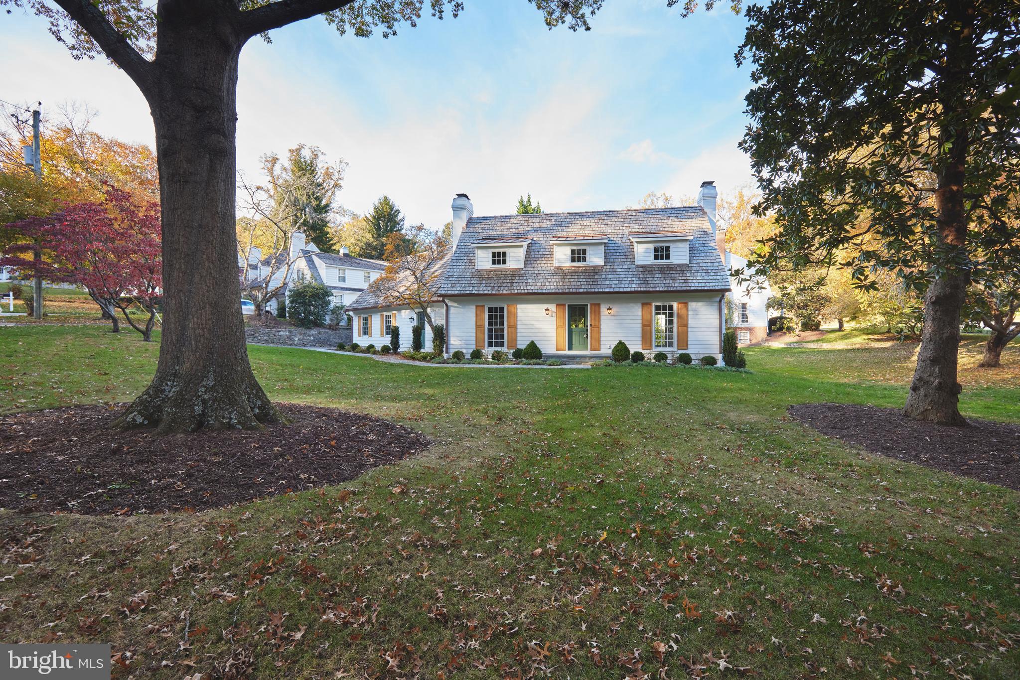 BRADLEY HILLS GROVE - Residential