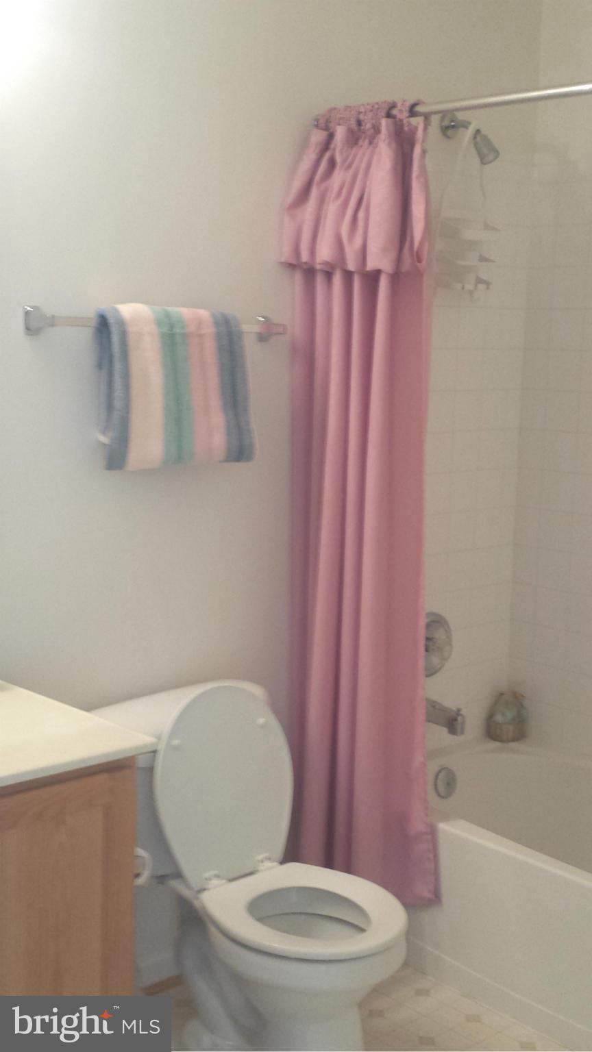 WOODVIEW VILLAGE WEST - Residential